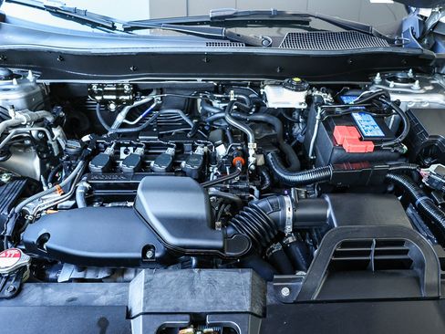 Used 2024 Honda CR-V LX image 33