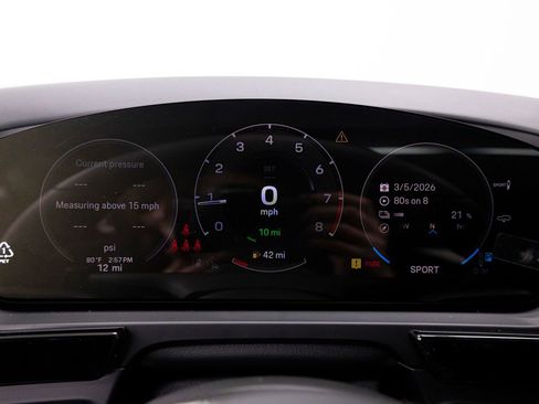 New 2026 Porsche Cayenne Turbo image 22