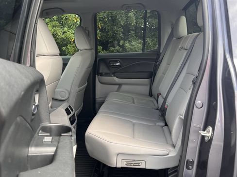 Used 2020 Honda Ridgeline RTL image 15