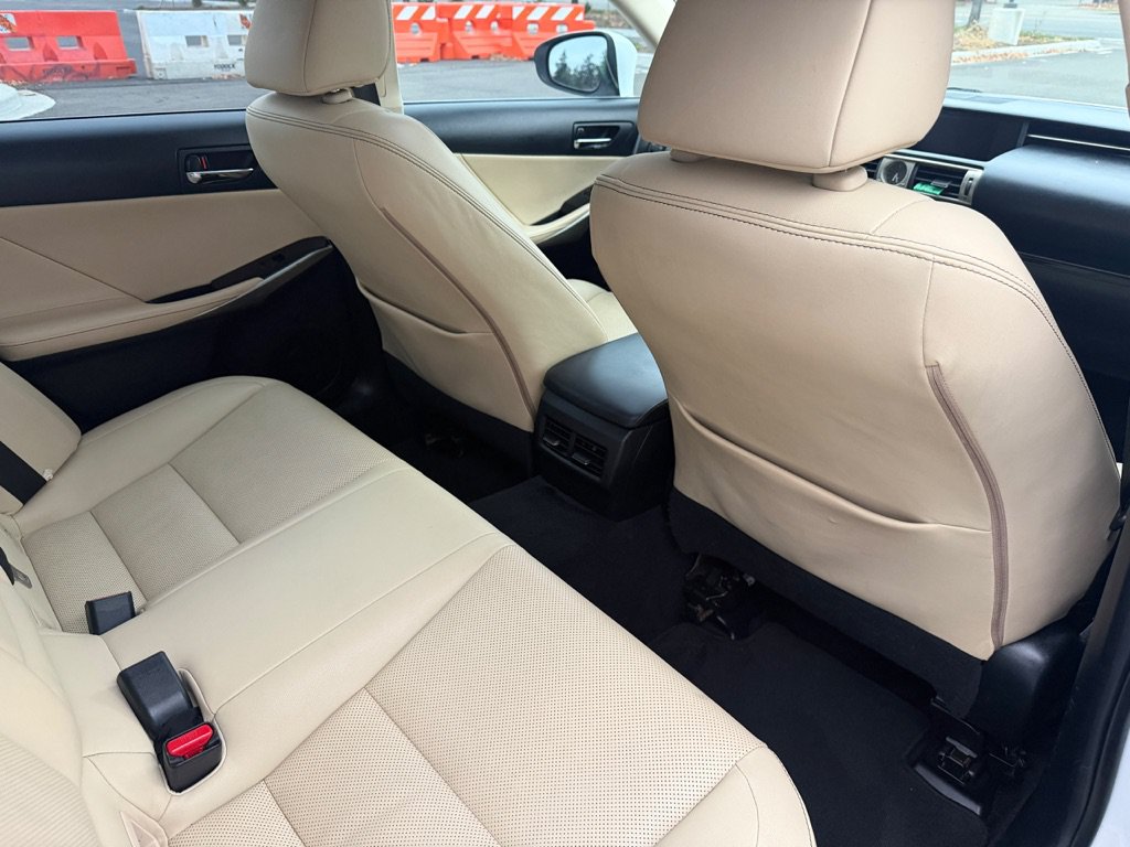 Used 2015 Lexus IS 250 RWD image 14