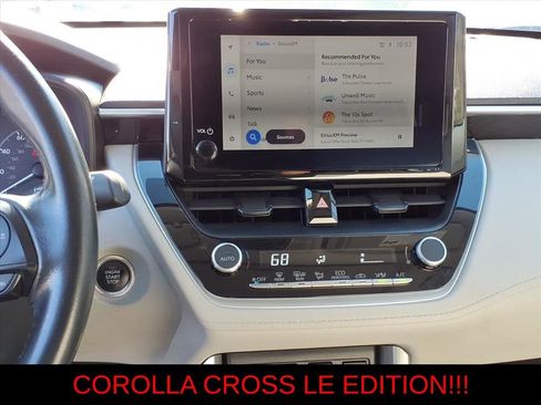 Used 2023 Toyota Corolla Cross LE w/ Moonroof Package AWD/4WD image 23
