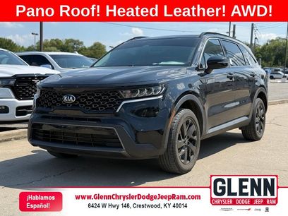 Used 2021 Kia Sorento S w/ Panoramic Sunroof Package