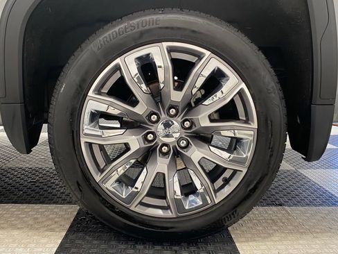 Used 2024 GMC Sierra 1500 Denali image 10