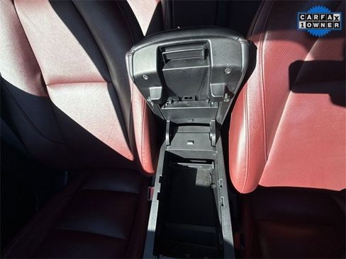 Used 2024 MAZDA MAZDA3 s image 21