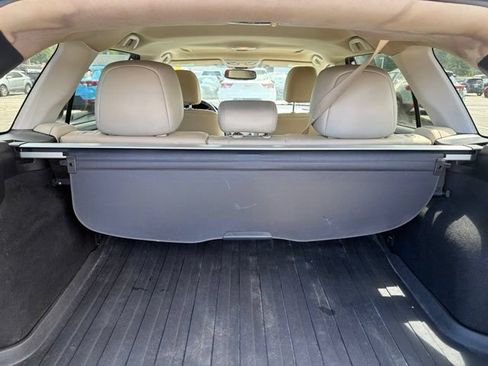 Used 2016 Subaru Outback 2.5i Limited AWD/4WD image 25