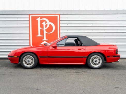 Used 1988 MAZDA RX-7 Convertible RWD image 35
