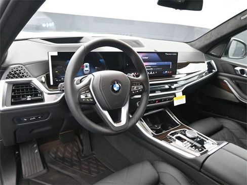 New 2026 BMW X5 sDrive40i image 23
