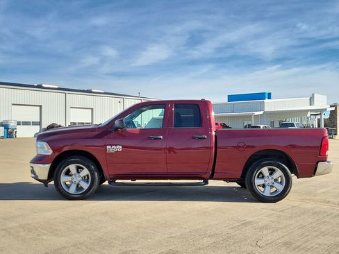 Used 2022 RAM 1500 Tradesman w/ Tradesman SXT Package image 3