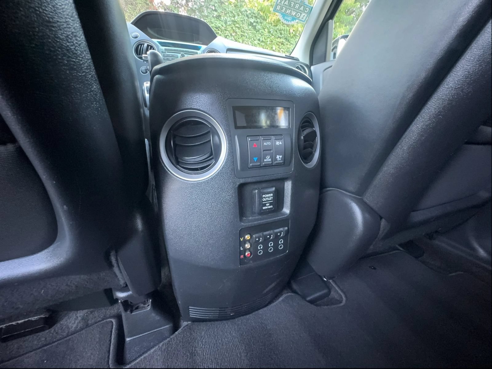 Used 2011 Honda Pilot Touring image 19