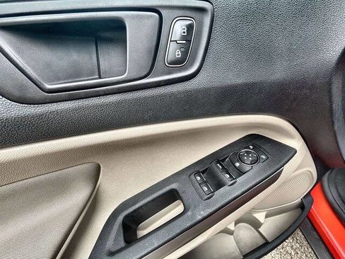 Used 2021 Ford EcoSport S image 21