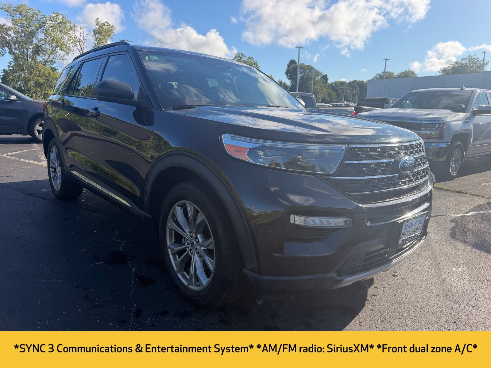 Used 2023 Ford Explorer XLT w/ Equipment Group 202A AWD/4WD image 5