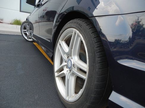 Used 2012 Mercedes-Benz C 250 Sedan image 15