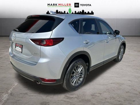 Used 2017 MAZDA CX-5 Touring w/ Preferred Equipment Package AWD/4WD image 6