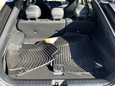 Used 2022 Kia EV6 Wind image 28