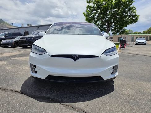 Used 2020 Tesla Model X Long Range AWD/4WD image 19