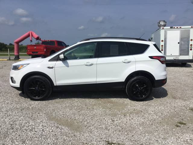 Used 2018 Ford Escape SE FWD image 6