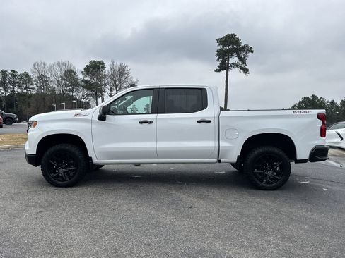 Used 2025 Chevrolet Silverado 1500 LT Trail Boss w/ LT Trail Boss Premium Package image 7