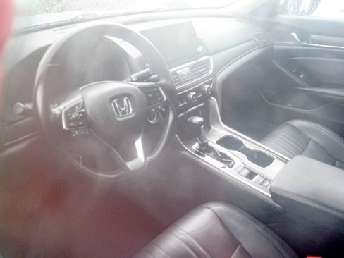 Used 2021 Honda Accord EX-L image 11