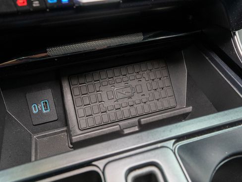 Used 2023 Ford F150 Lariat w/ Equipment Group 502A High image 29