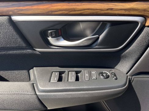 Used 2017 Honda CR-V EX image 20