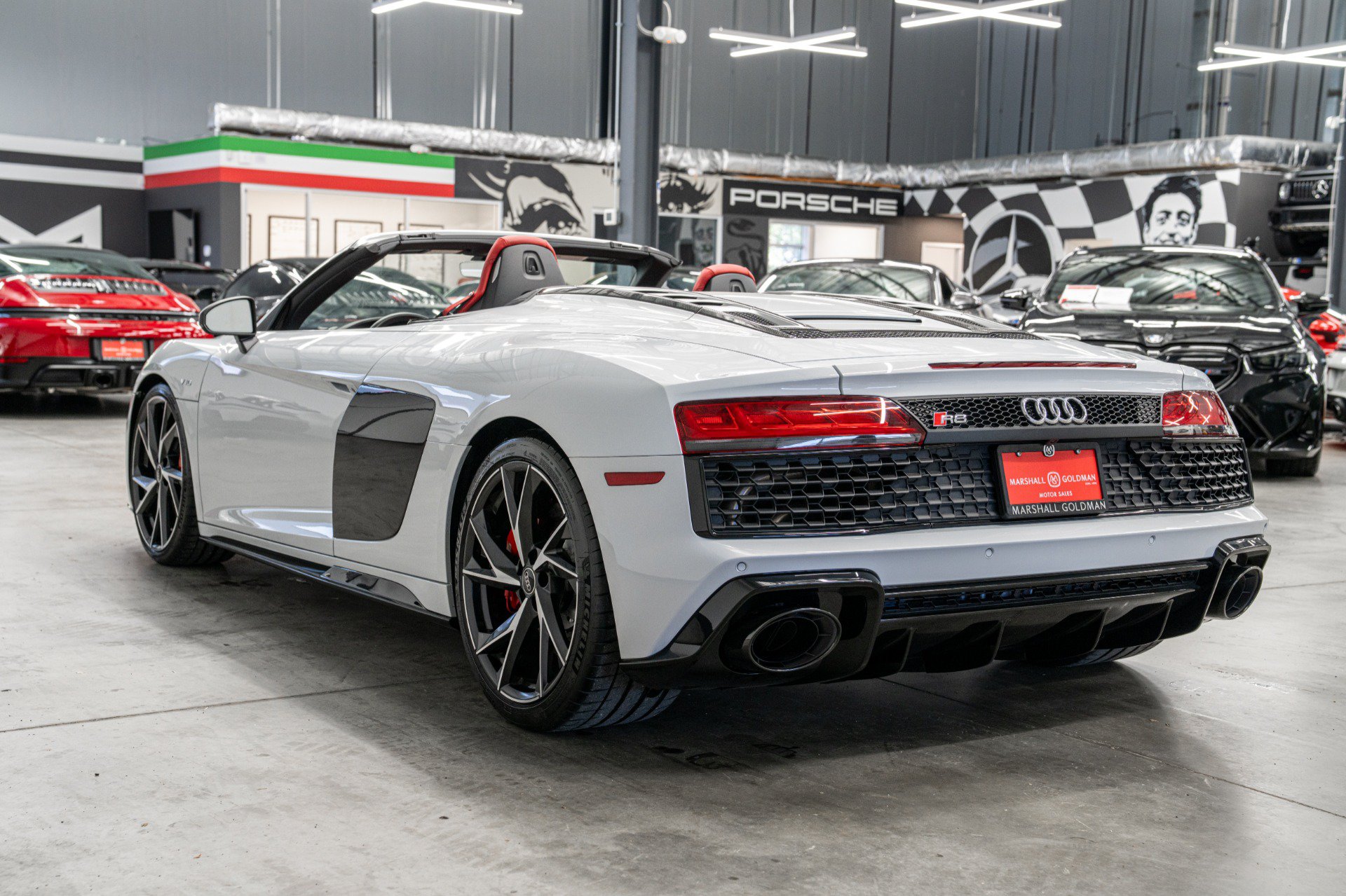 Used 2023 Audi R8 V10 performance RWD image 6