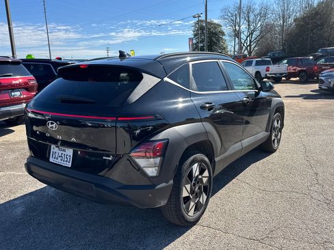 Used 2025 Hyundai Kona SEL image 5