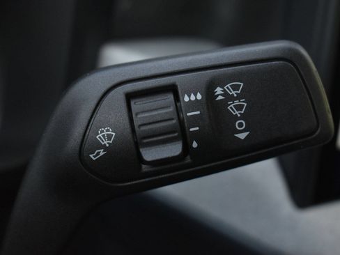 New 2026 Ford Maverick XLT w/ XLT Luxury Package FWD image 24