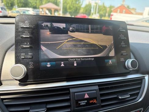 Used 2018 Honda Accord EX-L image 23