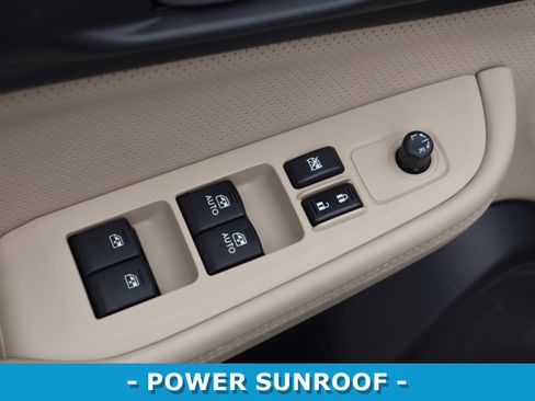 Used 2017 Subaru Outback 2.5i Limited image 7