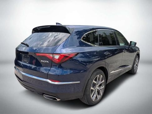 Used 2024 Acura MDX w/ Technology Package FWD image 4