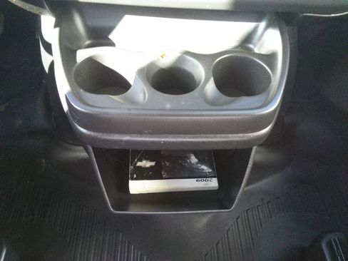 Used 2009 Chevrolet Express 2500 image 13