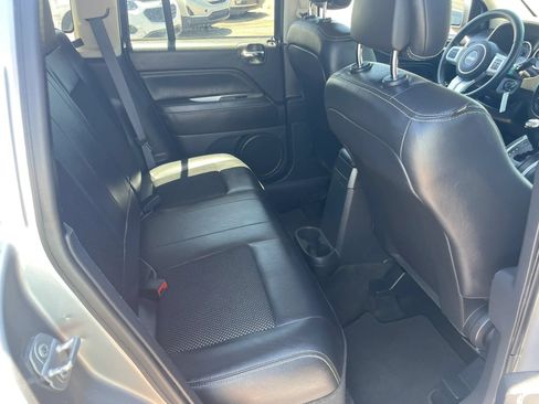 Used 2016 Jeep Compass Latitude AWD/4WD image 22