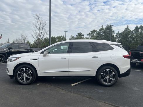 Used 2021 Buick Enclave Essence w/ Sport Touring Edition image 26
