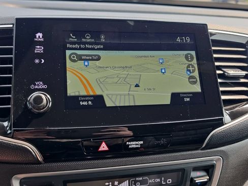 Certified 2023 Honda Passport TrailSport image 19
