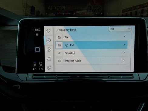 Used 2026 Volkswagen Atlas SE FWD image 36