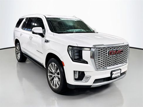 Used 2022 GMC Yukon Denali image 3