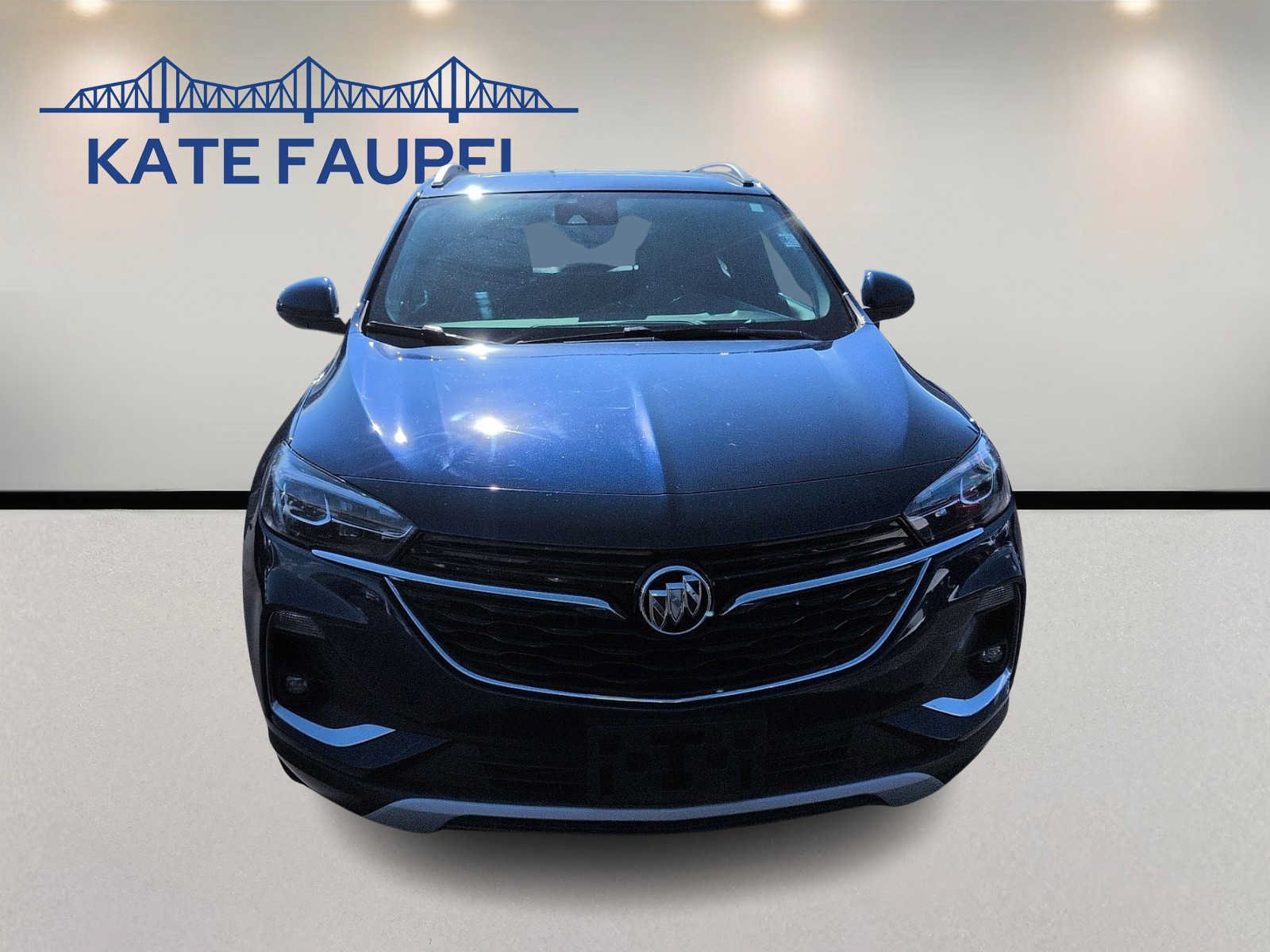 Used 2023 Buick Encore GX Essence w/ Experience Buick Package AWD/4WD image 2