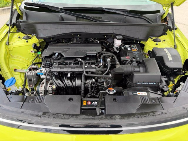Used 2025 Hyundai Kona SEL AWD/4WD image 32