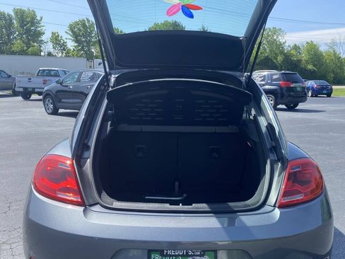 Used 2013 Volkswagen Beetle 2.5 FWD image 4