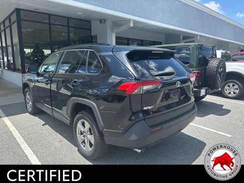Used 2024 Toyota RAV4 XLE FWD image 3