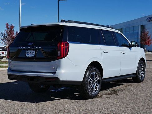 New 2025 Ford Expedition Max Active image 5