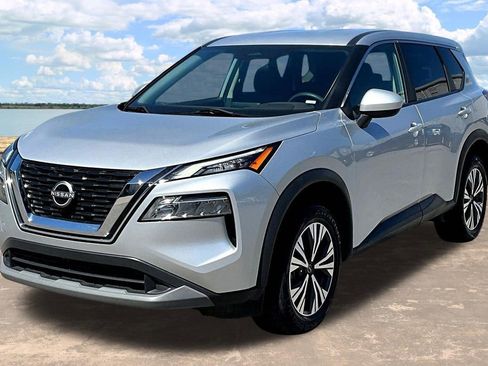 Used 2023 Nissan Rogue SV AWD/4WD image 4