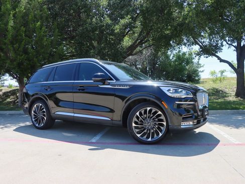 Used 2020 Lincoln Aviator Reserve w/ Equipment Group 202A AWD/4WD image 1