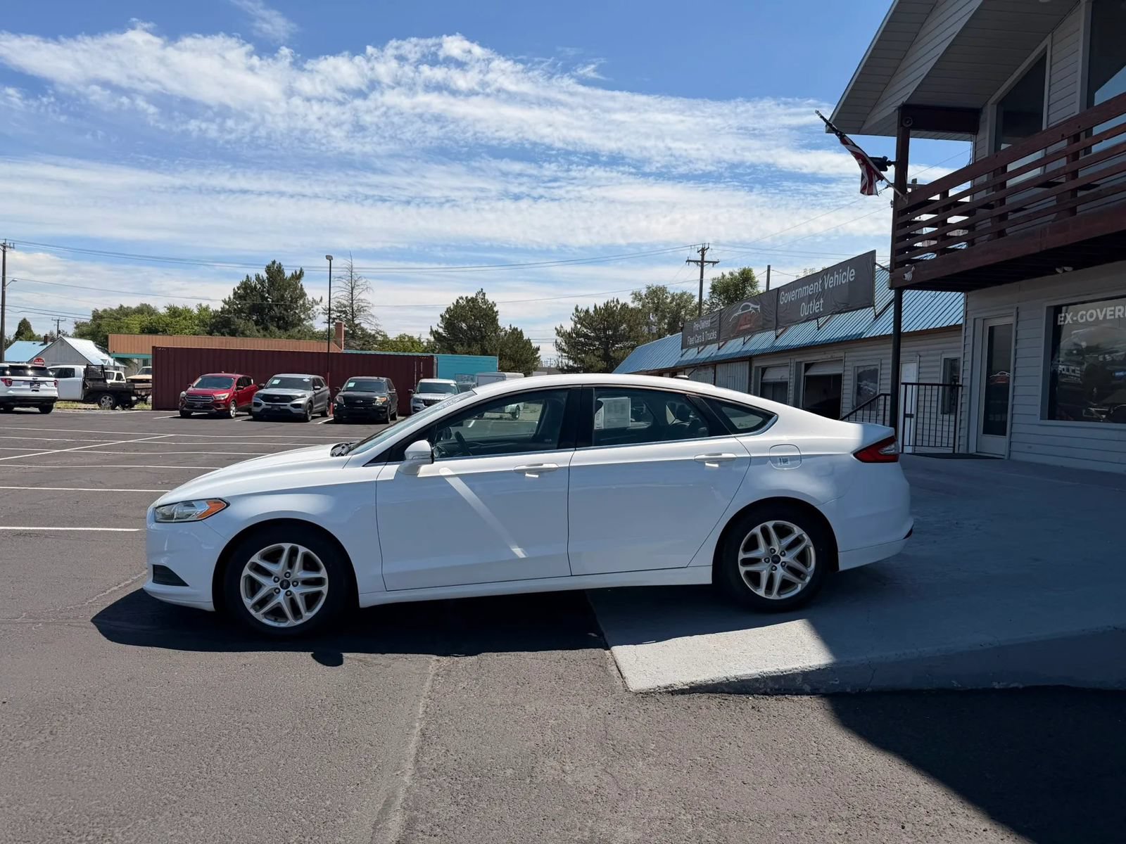 Used 2013 Ford Fusion SE FWD image 4