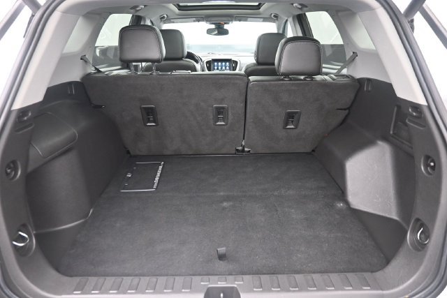 Used 2022 GMC Terrain SLT w/ Infotainment Package II FWD image 36