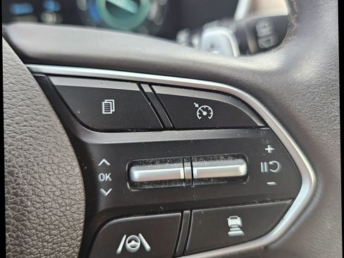 Used 2022 Hyundai Santa Fe Limited image 18