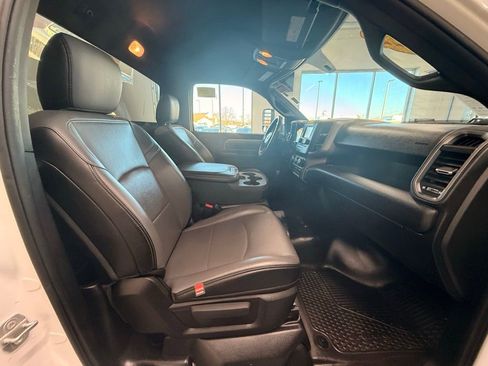 Used 2022 RAM 4500 Tradesman image 16