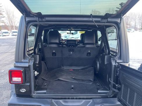 Used 2020 Jeep Wrangler Unlimited Rubicon image 18