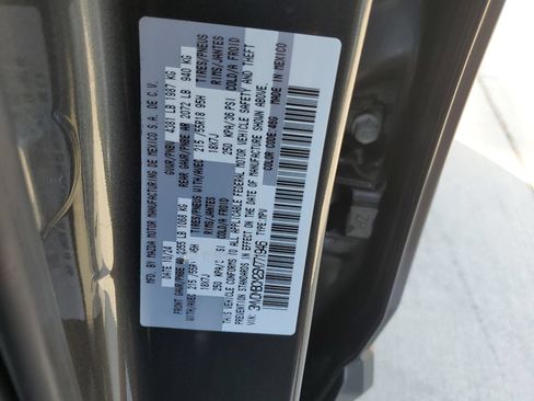 Certified 2025 MAZDA CX-30 AWD 2.5 S w/ Preferred Package image 31