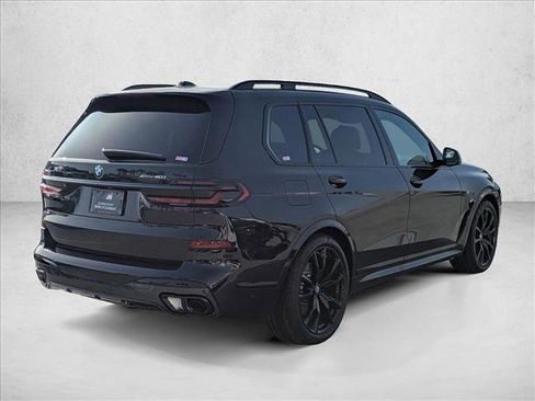 New 2026 BMW X7 xDrive40i w/ M Sport Package image 2